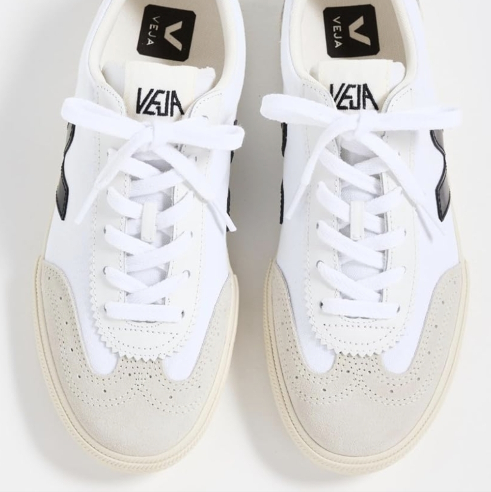 Veja Women's Volley Sneakers